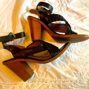 $328 Frye Sara Criss Cross Braided Black Real Leather Summer Strap Sandal Heels
